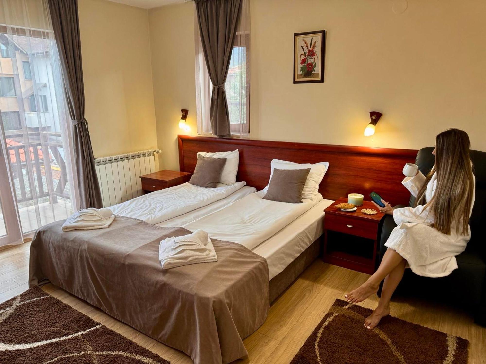 Honey House Hotel Bansko Exterior photo